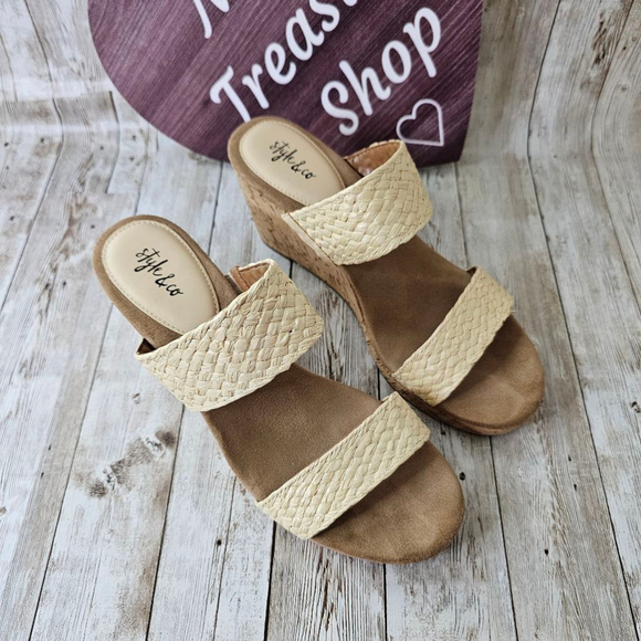 Women's Style & Co Sandals, Tan, Size 7 1/2 - Picture 1 of 9